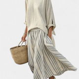 Σύνολο Casual Daisy με Oversize Μπλούζα και Midi Φούστα με Ρίγες από Λινό Μπαμπού για Ένα Κομψό και Άνετο Στυλ