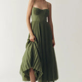 Vestido Olivia – Elegancia moderna con espalda descubierta